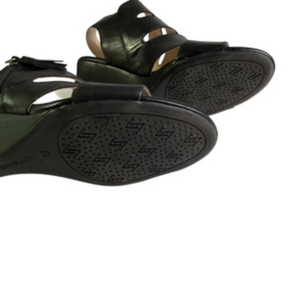 Adrienne Vittadini Open Toe WedgeHeel Side Zip with Tassel Black Sandal Size 7.5 - Picture 5 of 8